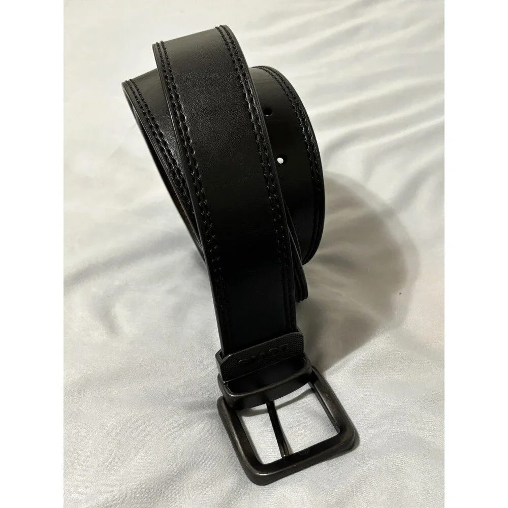 Levi's Big & Tall Men's Reversible Leather Belt Sz 52 Gunmetal Buckle 17LV0247